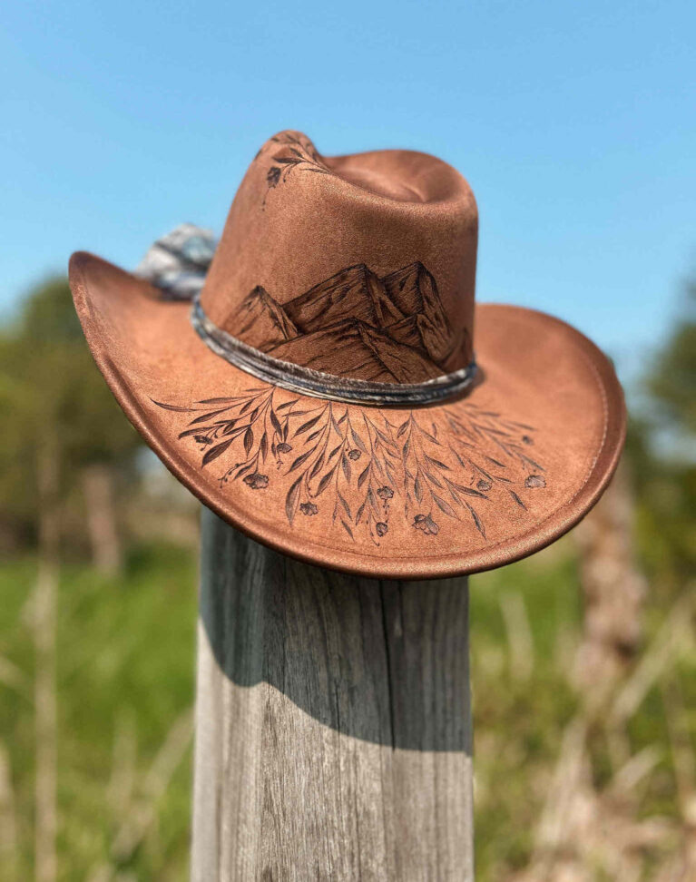 Chapeau pyrogravé "Bloom Valley"