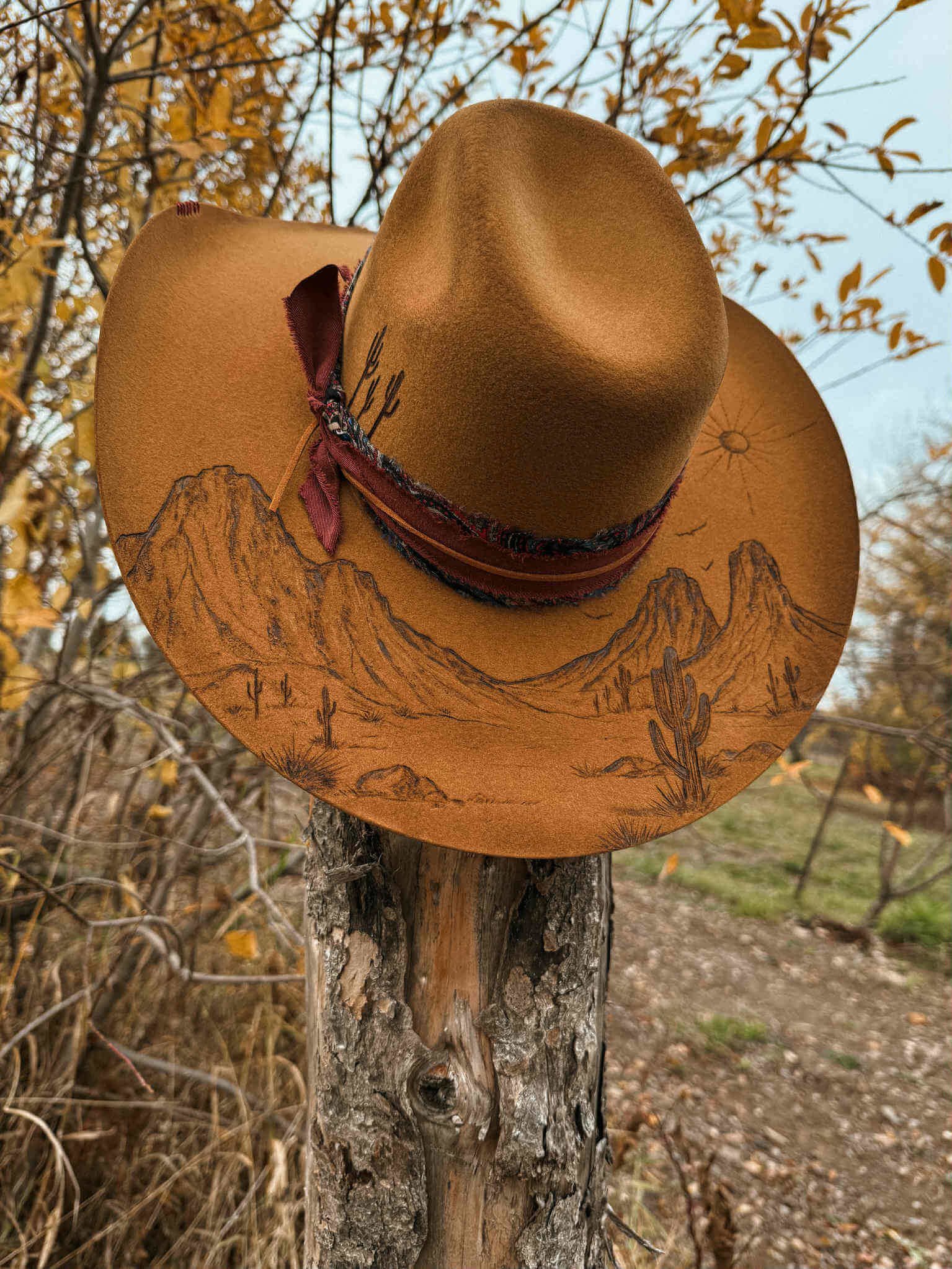 Chapeau pyrogravé "Mirage"