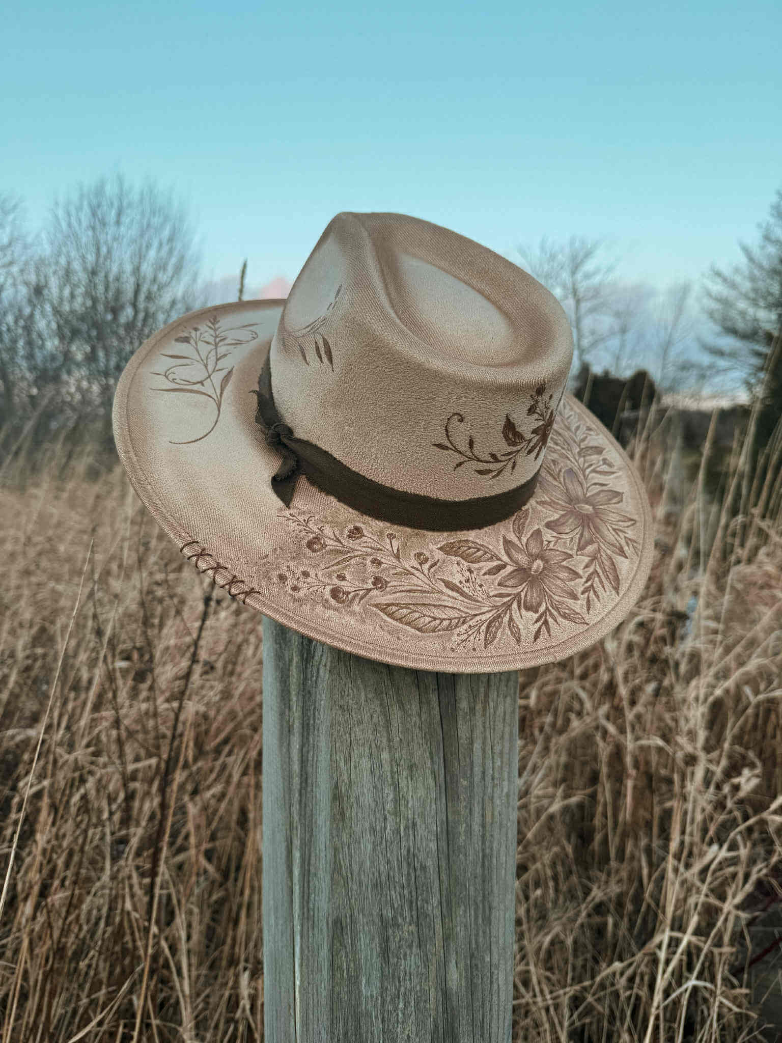 Chapeau pyrogravé - "Infinity" – Image 3