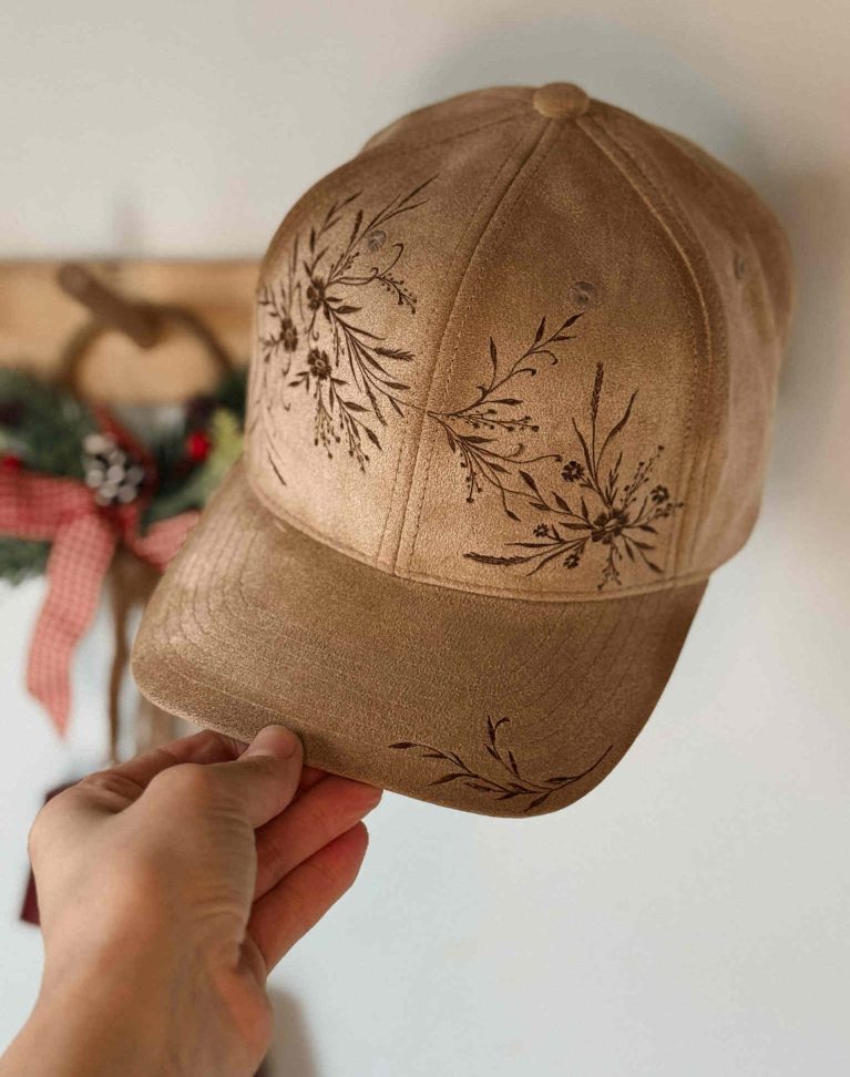 Casquette pyrogravée "Delicate"