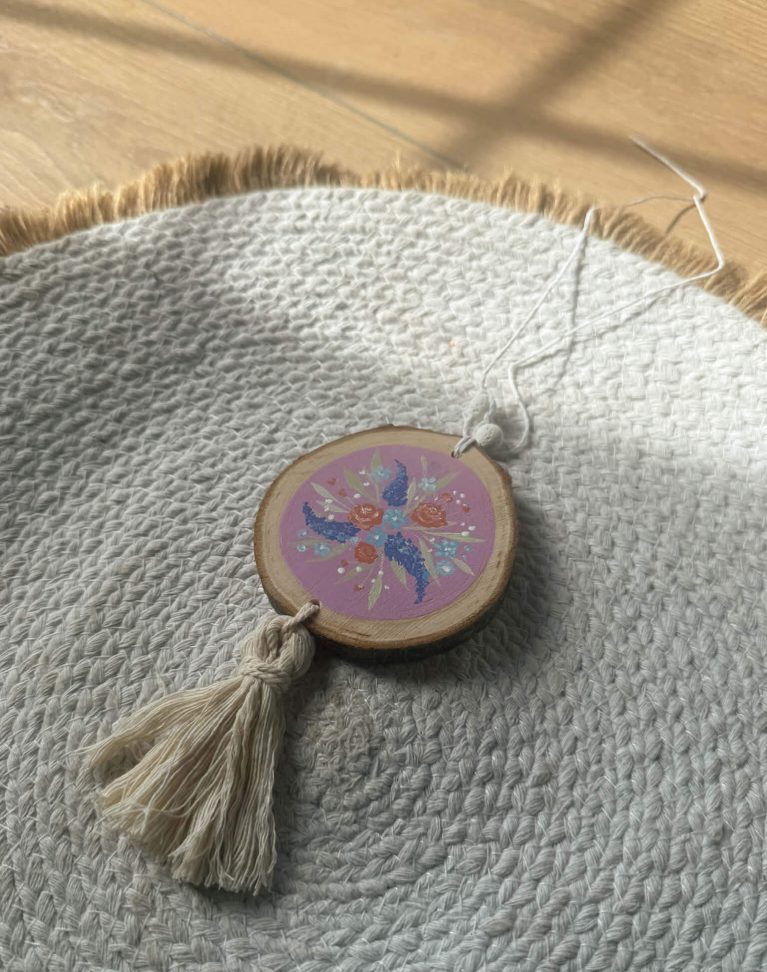 Ornement de rétroviseur - "Rondin Pastel" ROSE