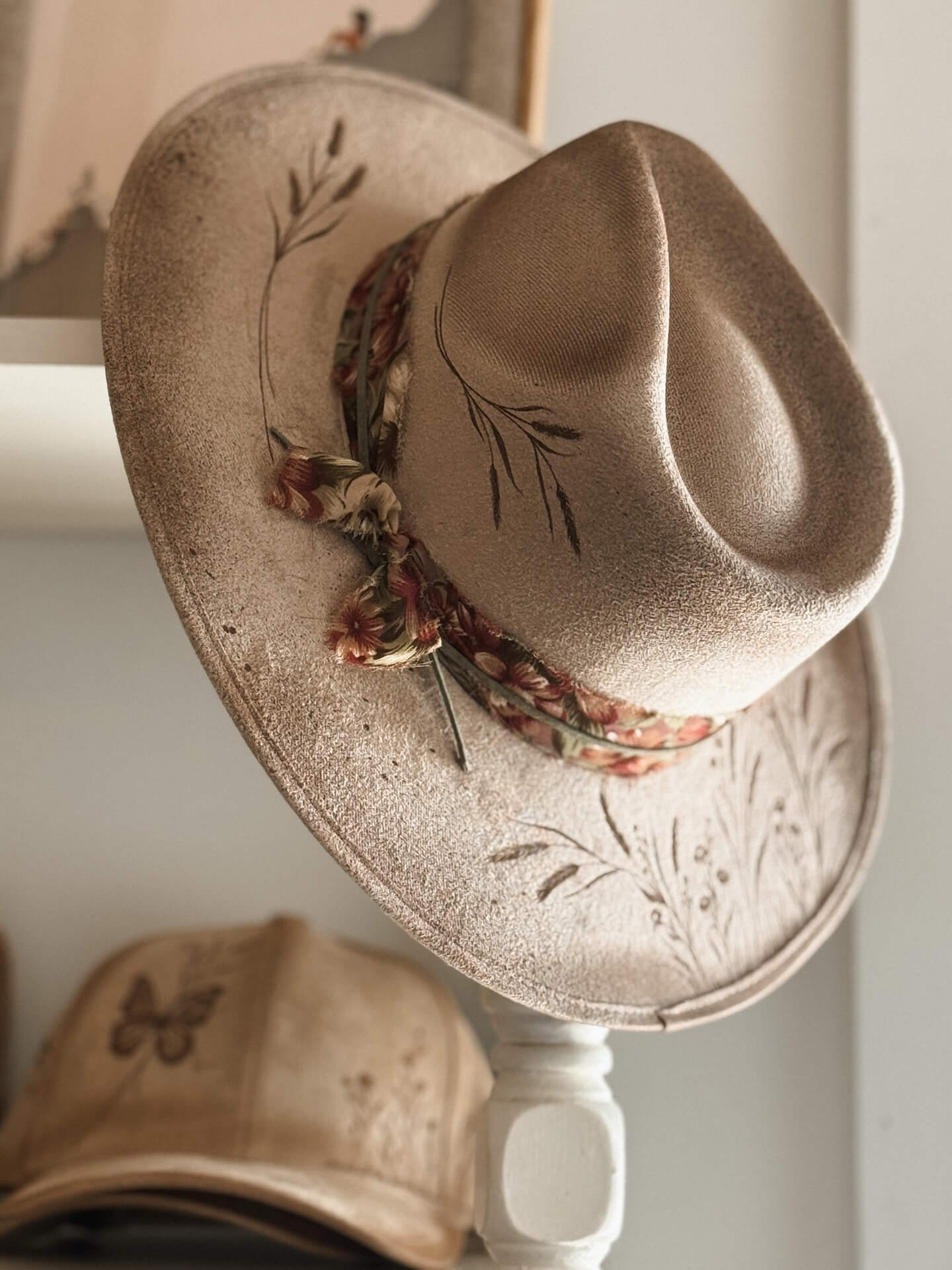 Chapeau pyrogravé - "Sea Oats" – Image 2