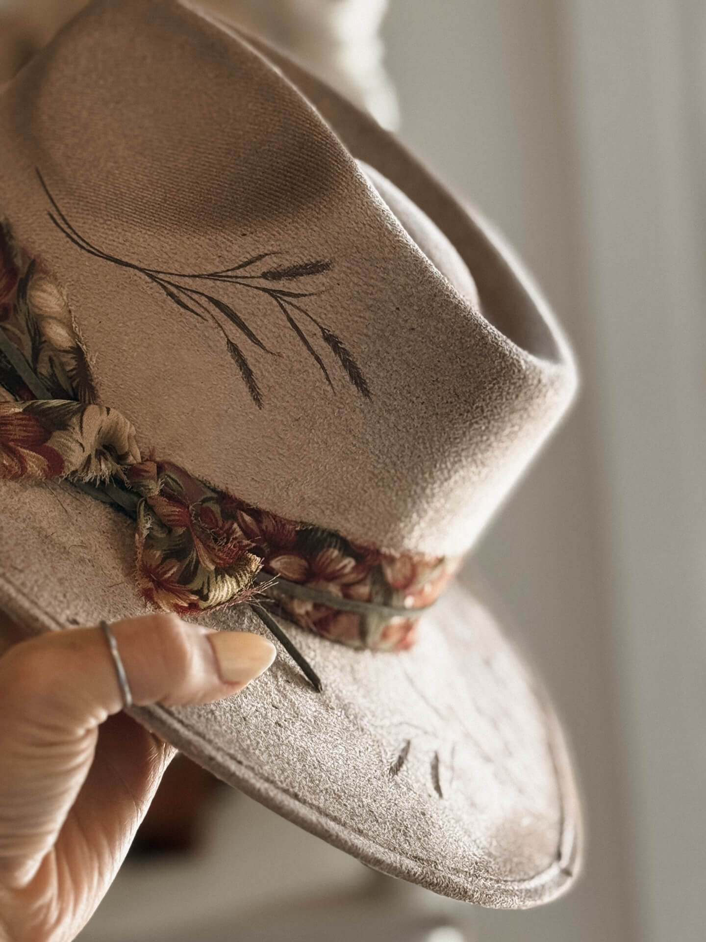 Chapeau pyrogravé - "Sea Oats" – Image 4