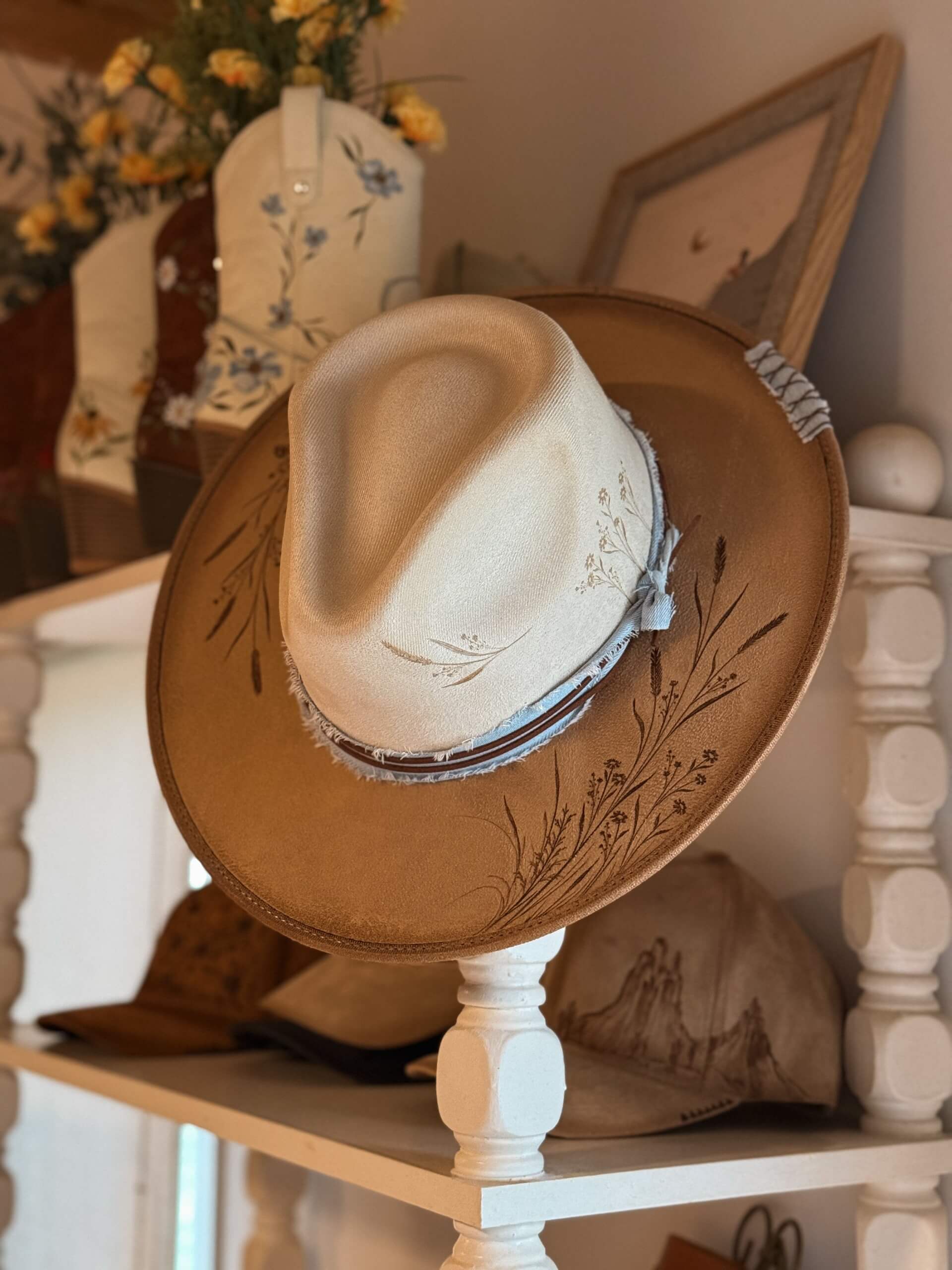 Chapeau pyrogravé - "Coeur des Champs" – Image 4