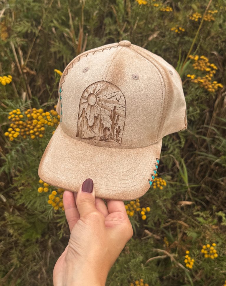 Pyrographed cap "The Western"
